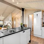 Holmwith - 50m From The Sea By Interhome *